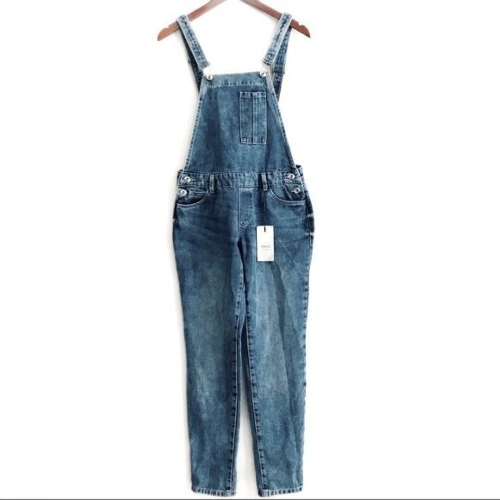 ONLY Kim Witty Blue Denim Overalls Adjustable Straps Women’s Size 6